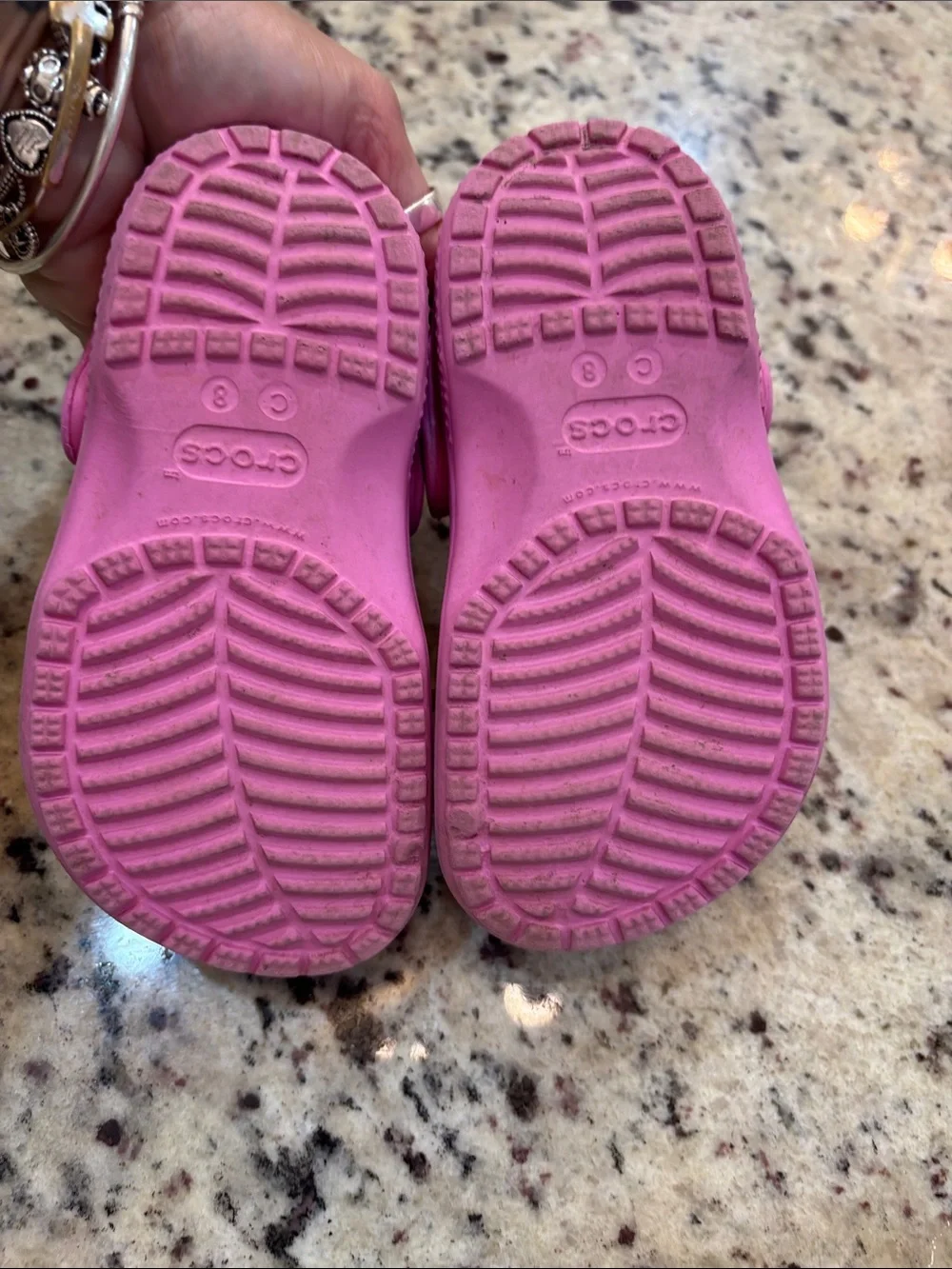CROCS Kids Classic Clog in Bright Pink